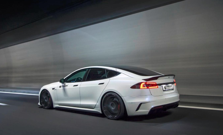 特斯拉modelx100d價格是多少？它和p100d有什么區(qū)別？